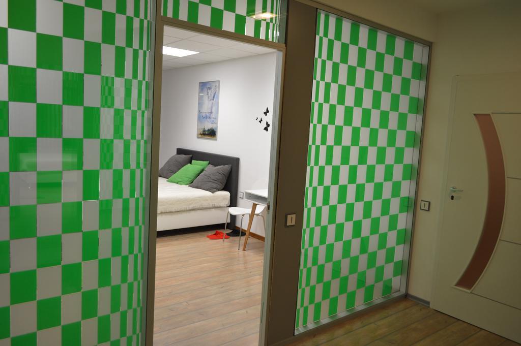 Vasarely Luxury Flat Apartment Сату Маре Екстериор снимка